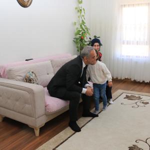 ÖMER FARUK ERGÜN’DEN ANNELER GÜNÜ VE ENGELLİLER HAFTASI ZİYARETİ - fotoğraf 1