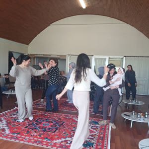 Anneler Günü, huzurevlerimizde büyük bir mutluluk ve coşkuyla kutlandı. - fotoğraf 2