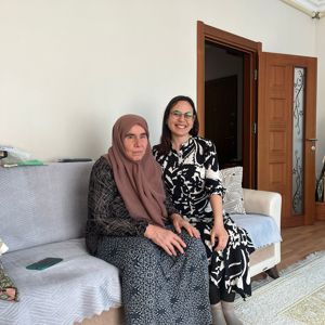 Anneler Gününde Sosyal Hizmet Merkezlerimiz Şehit Annelerimiz Ziyaret Ederek Anneler Gününü Kutladı. - fotoğraf 3