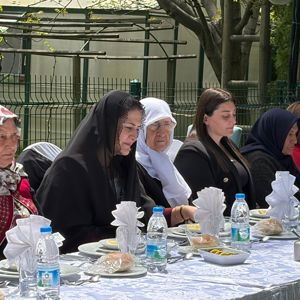 Valimiz Dr. Naci Aktaş’ın eşi Nagihan Aktaş Hanımefendi,Şehit Annelerimizi Anneler Gününde Misafir Etti. - fotoğraf 3