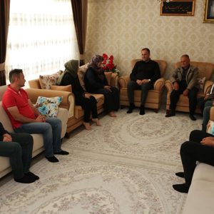 Aziz Şehidimiz Abdülkadir OĞUZ’un Kıymetli Annesinin Anneler Günü’nü Tebrik Ettik - fotoğraf 4