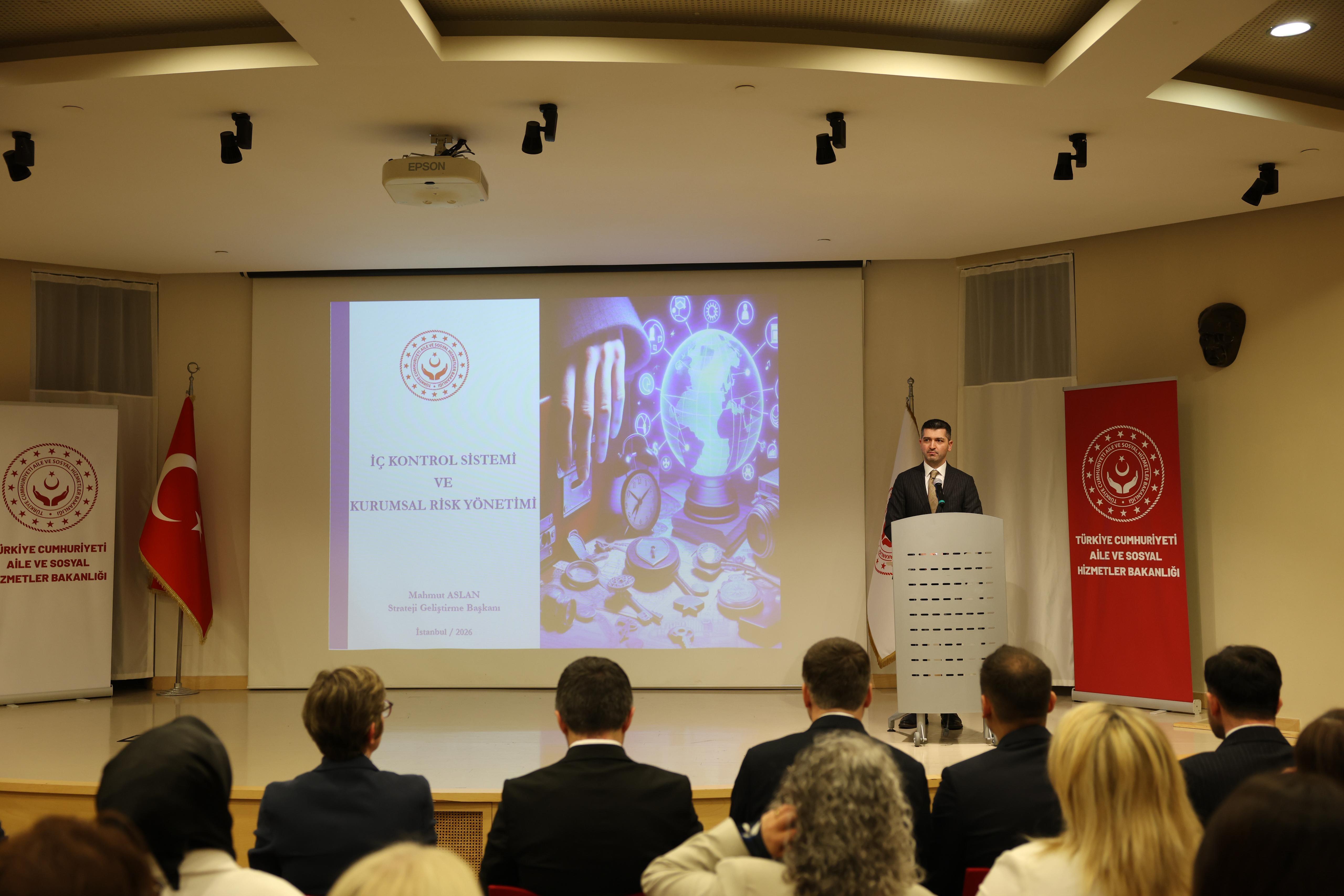 İstanbul Aile ve Sosyal Hizmetler İl Müdürlüğünde İç Kontrol Sistemi ve Risk Yönetimine İlişkin Eğitim Programı Düzenlendi