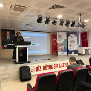 Koruyucu Aile Tanıtım Eğitimi Düzenlendi - fotoğraf 2
