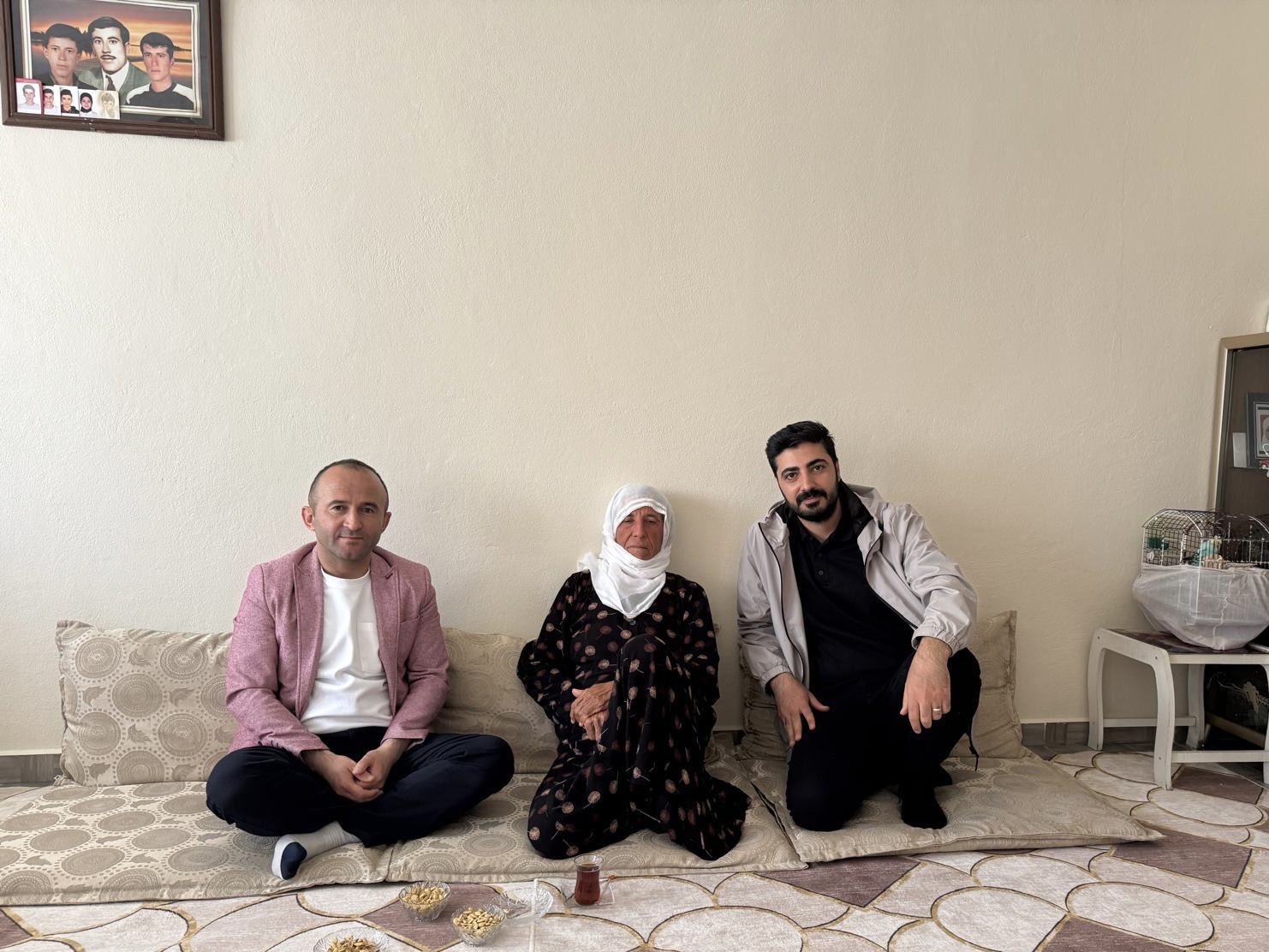 "Şehit Annelerine Ziyaret"