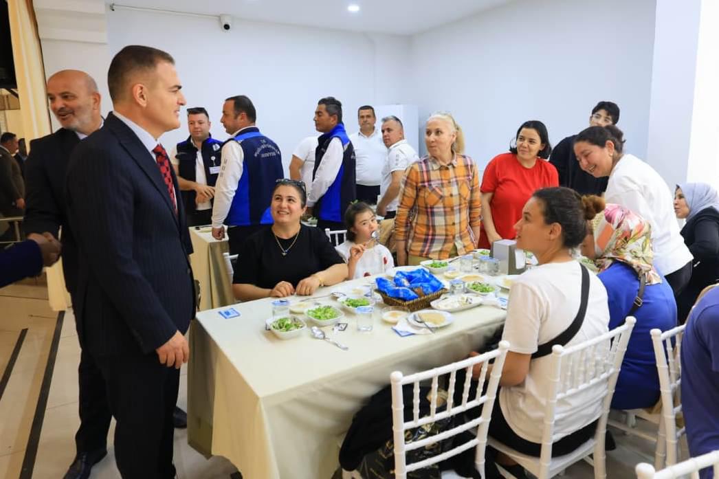 10-16 Mayıs Engelliler Haftası kapsamında, Valimiz Sayın Dr. İdris AKBIYIK ve İl Müdürümüz Yakup KÜTÜK, engelleri aşan özel bireylerimiz ve aileleriyle bir araya geldi.