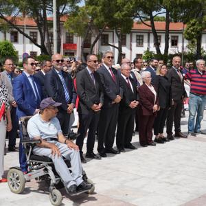 SEVGİ İLE HEP BİRLİKTE ENGELSİZ YARINLARA - fotoğraf 3