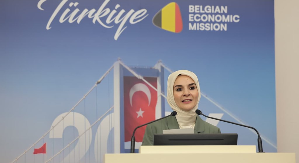 Bakanımız Göktaş, "Kadınların Güçlenmesinde İş Dünyası ve Girişimciliğin Rolü Paneli"nin açılışında konuştu: