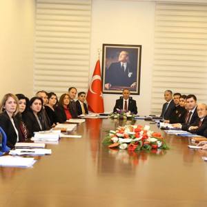 Aile İçi ve Kadına Karşı Şiddetle Mücadele Toplantısı Yapıldı - fotoğraf 1