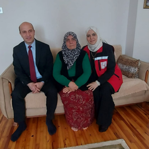Şehidimiz Ayhan Gedikli’nin Kıymetli Anneleri Hanelerinde Ziyaret Edildi. - fotoğraf 3