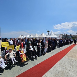 Engelsiz Yaşam Buluşması Samsun’da Yoğun Katılımla Gerçekleştirildi - fotoğraf 16