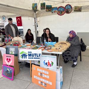 Engelsiz Yaşam Buluşması Samsun’da Yoğun Katılımla Gerçekleştirildi - fotoğraf 107