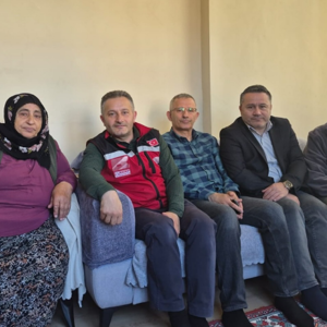 Şehidimiz Taner Çebi, Ayhan Karabela, Mehmet Keskin, Mesut Uzun Ve Şehidimiz Muhittin Delimehmet’İn Kıymetli Anneleri Ziyaret Edildi. - fotoğraf 5