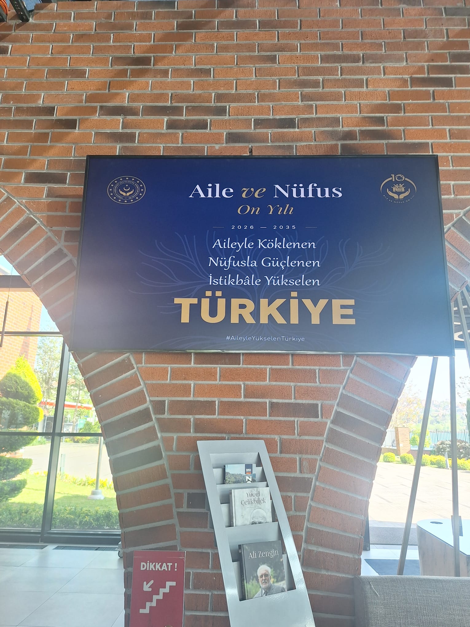 İstanbul Halkı, “Aileyle Köklenen, Nüfusla Güçlenen, İstikbale Yükselen Türkiye” Söyleminde Buluşuyor