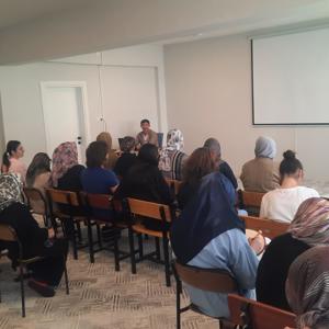 Bolvadin Sosyal Hizmet Merkezimiz Evlilik Öncesi Eğitimi ve  Aile Yaşam Becerileri Eğitimi Düzenledi. - fotoğraf 1