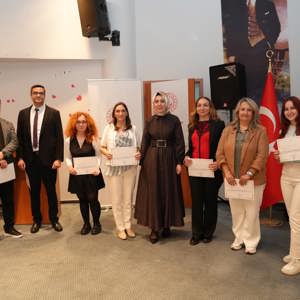 Ankara’da Roman Vatandaşlara Yönelik Strateji Belgesi Kapsamında İl Çalıştayı Düzenlendi - fotoğraf 7