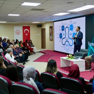 Bakanlığımız Personeline Yönelik “Yapay Zekâ ve Sosyal Hizmet” Paneli Düzenlendi - fotoğraf 5