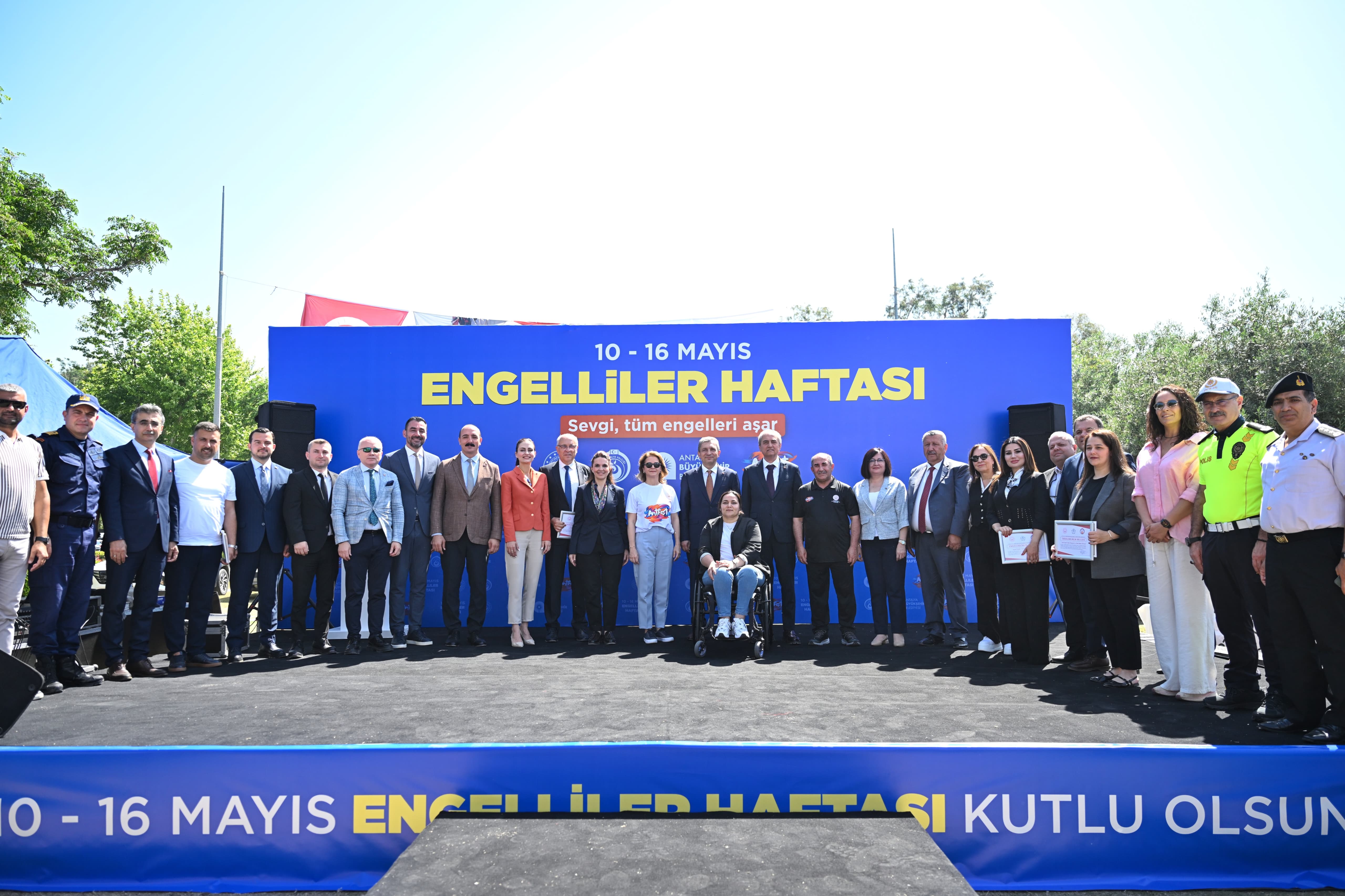 10-16 Mayıs Engelliler Haftası dolayısıyla 3. AntFest Engelli, Aile Toplum ve Gençlik Festivali, gerçekleştirildi