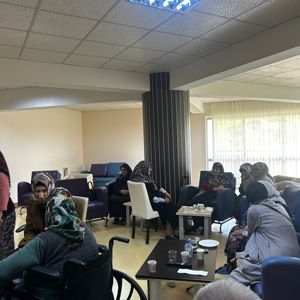 Büyüklerimiz Anneler Gününde Misafirlerini Ağırladı - fotoğraf 2