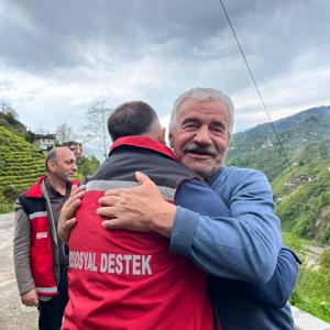 Şehit Annelerimize Anlamlı Ziyaret - fotoğraf 5