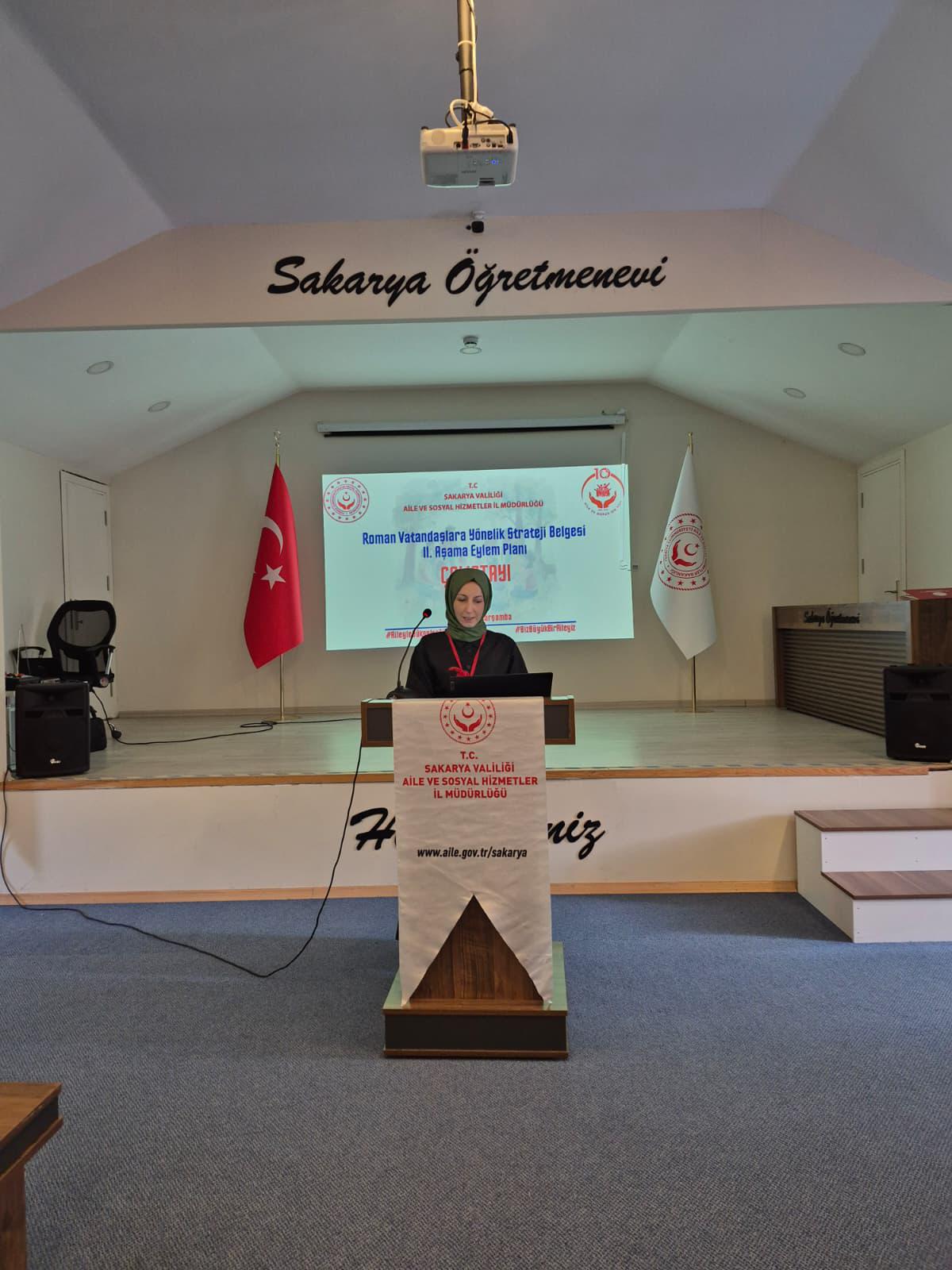 Roman Vatandaşlara Yönelik Strateji Belgesi II. Aşama Eylem Planı Çalıştayımız Devam Ediyor-1