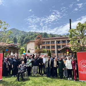 Engelliler Haftası Kapsamında Piknik Etkinliği Düzenlendi - fotoğraf 2