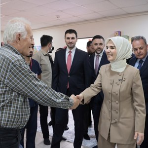 Bakanımız Göktaş, İstanbul'da açılış törenlerinde konuştu - fotoğraf 2
