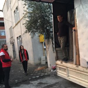 Erbaa’da Yangın Felaketinde Evleri Zarar Gören Vatandaşlarımıza Şefkat Elçilerimiz Yetişti - fotoğraf 2