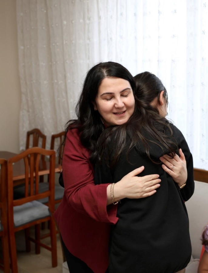 Valimiz Sayın Mehmet MAKAS’ın eşi Elif MAKAS Hanımefendi Koruyucu Ailelerimizi Ziyaret Etti.