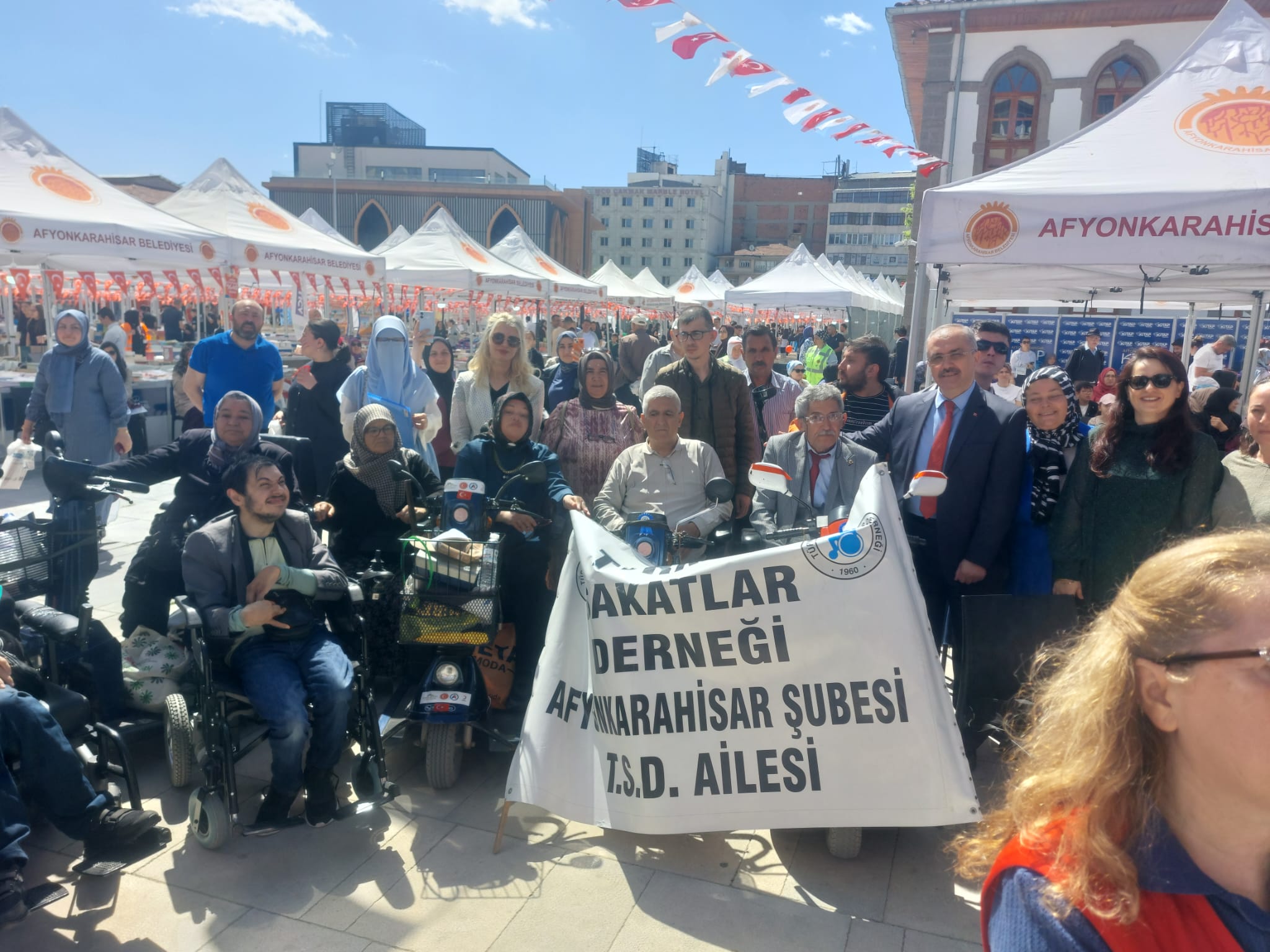 İl Müdürümüz Sayın Bilal Erdoğan AF-EN-FEST’te Engelli Dernekleriyle Bir Araya Geldi.