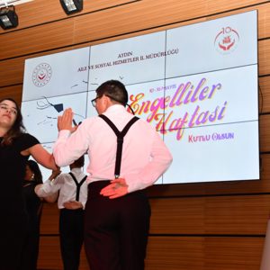  Engelliler Haftası Engelliler Haftası Kapsamında Düzenlenen Salon Programı - fotoğraf 11