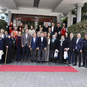 Anneler Günü Haftası Kapsamında, İl Müdürlüğümüze Bağlı Kuruluşumuz Akçaabat Sosyal Hizmet Merkezi Koordinesinde Program Gerçekleştirildi. - fotoğraf 1