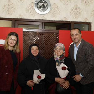 Anneler Günü Haftası Kapsamında, İl Müdürlüğümüze Bağlı Kuruluşumuz Akçaabat Sosyal Hizmet Merkezi Koordinesinde Program Gerçekleştirildi. - fotoğraf 7