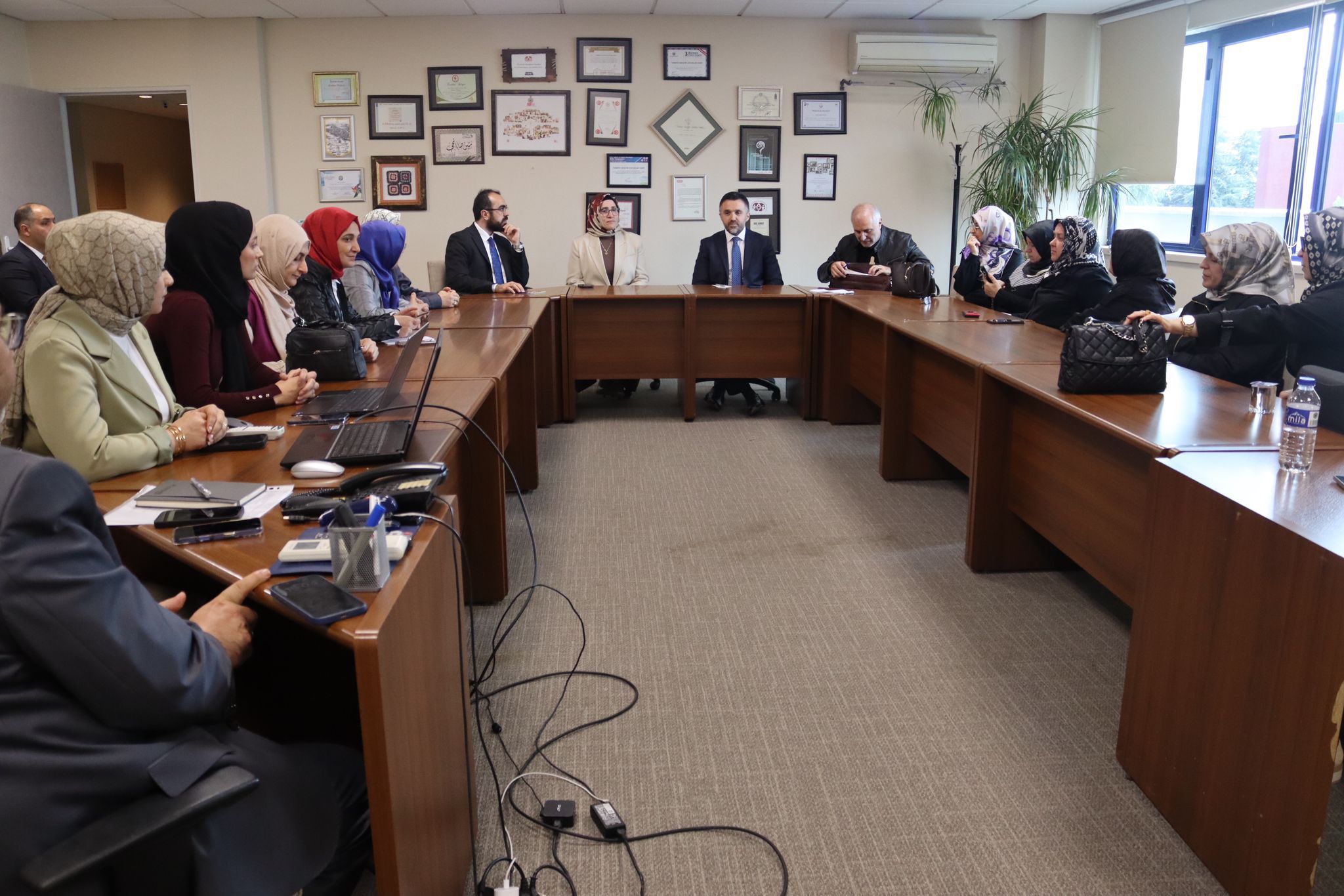 İl Müdürümüz Sn. Ömer Turan, Çocuk Evleri Koordinasyon Merkezimize Bağlı Sivil Toplum Kuruluşlarının Başkanlarıyla İstişare Toplantısı Gerçekleştirdi