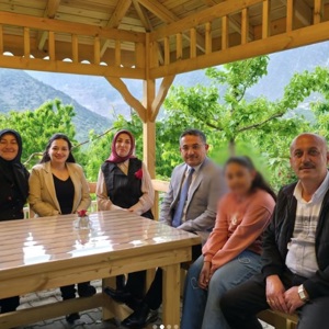  Geleceğimize ışık tutan kıymetli koruyucu ailemizi ziyaret ettik - fotoğraf 2