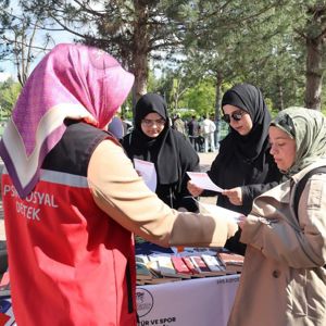 Karabükte Bağımsızlık Şöleninde Gençliğin Enerjisiyle Buluştuk - fotoğraf 7