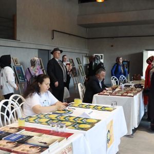 Renklerden Satırlara Anne Şefkati - fotoğraf 6