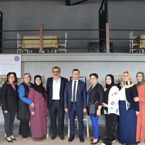 Renklerden Satırlara Anne Şefkati - fotoğraf 8