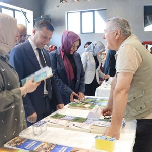Renklerden Satırlara Anne Şefkati - fotoğraf 13
