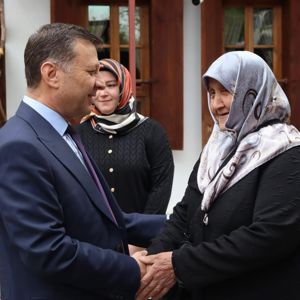 Şehitlerimizin Emaneti Kıymetli Annelerimizle Anneler Gününde Gönül Sofrasında Buluştuk - fotoğraf 1
