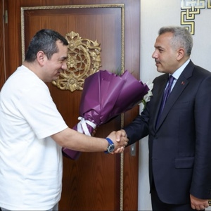 Valimiz Özel Bireyleri Makamında Kabul Etti - fotoğraf 3