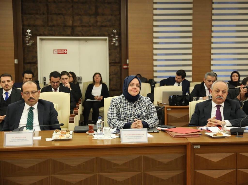 Bakan Selçuk: “Engellilerimiz, Şehit Yakını, Gazi ve Gazi Yakınlarımız ile Devlet Korumasında Yetişen Gençlerimizin Atamalarını Ay Sonuna Kadar Gerçekleştireceğiz”