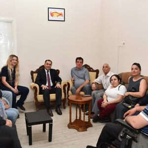 İl Müdürümüz İlkay Türkoğlu, Engelliler Haftası münasebetiyle Efeler Engelliler Spor Kulübü Derneği’ne Ziyareti - fotoğraf 2