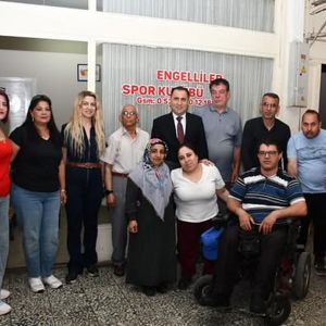 İl Müdürümüz İlkay Türkoğlu, Engelliler Haftası münasebetiyle Efeler Engelliler Spor Kulübü Derneği’ne Ziyareti - fotoğraf 3