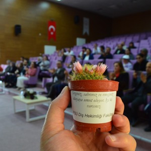 Anne ve Engelli Bireylerimize Ağız ve Diş Sağlığı Eğitimi ve Diş Taraması Yapıldı - fotoğraf 5