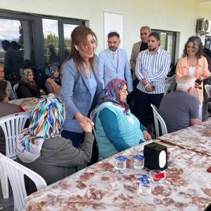 Gördes Huzurevi’nde Aileleri Buluşturan Sürpriz Piknik Düzenlendi - fotoğraf 7