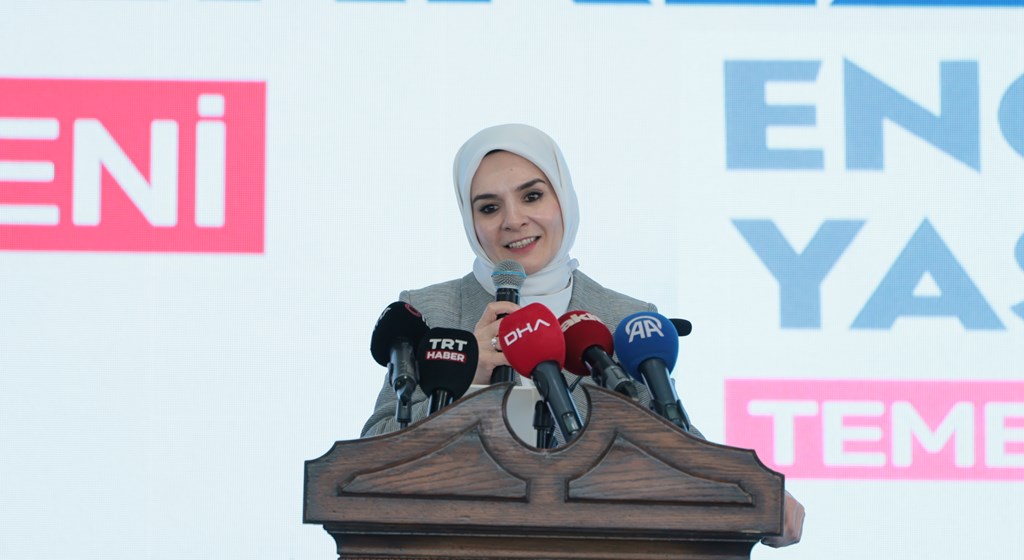 Bakanımız Göktaş, Ümraniye'de Madenler Engelsiz Yaşam Merkezi Temel Atma Töreni'nde konuştu