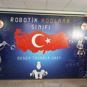 ADEM PROJELERİNDE ROBOTİK KODLAMA EĞİTİMİ ALAN GENÇLER YARIŞMADA 3. OLDU - fotoğraf 3