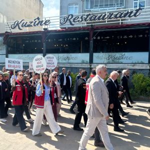 Akçakoca'da Gençlik Yürüyüşü Düzenlendi. - fotoğraf 1