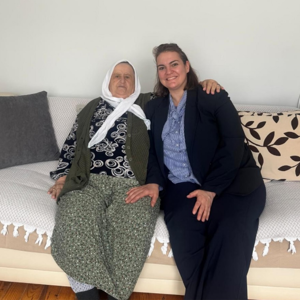 Şehidimiz Halil İbrahim Durna Ve Ali Yasin Erosmanoğlu’Nun Kıymetli Anneleri; Kuruluşumuz Trabzon İlk Kabul Gülbahar Hatun Çocuk Evleri Sitesi Müdürü Ayşegül Alsan Tarafından Hanelerinde Ziyaret Edildi.Ziyaret Edildi. - fotoğraf 3