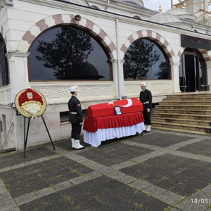 Kıbrıs Gazisi Nevzat CİHAN, görmekte olduğu kanser tedavisi sürecinde 18.05.2026 tarihinde vefat etmiştir. - fotoğraf 3